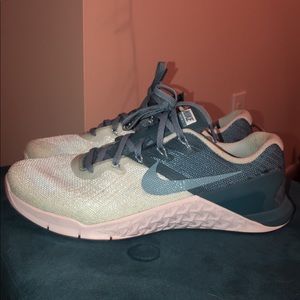 Nike - Metcon 3 Sneakers